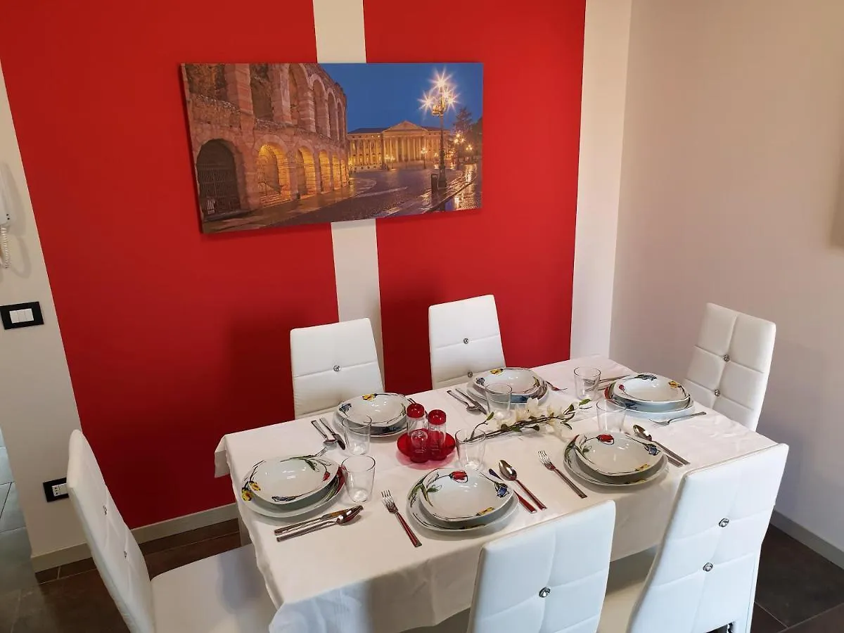 Dimora Rosso San Zeno - Wifi Veloce E Adatto Per Famiglie Verona Apartment