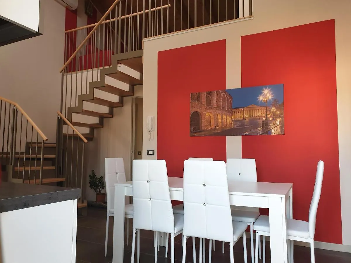 Dimora Rosso San Zeno - Wifi Veloce E Adatto Per Famiglie Verona