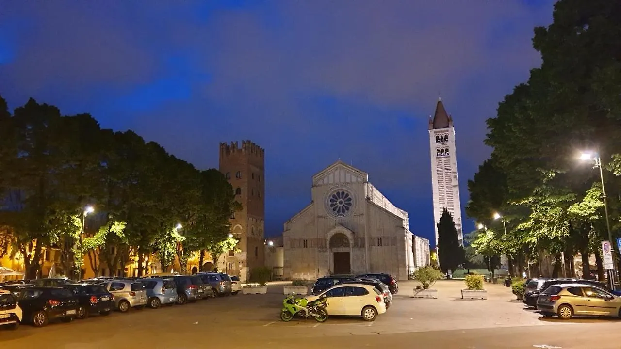 Dimora Rosso San Zeno - Wifi Veloce E Adatto Per Famiglie Verona Apartment